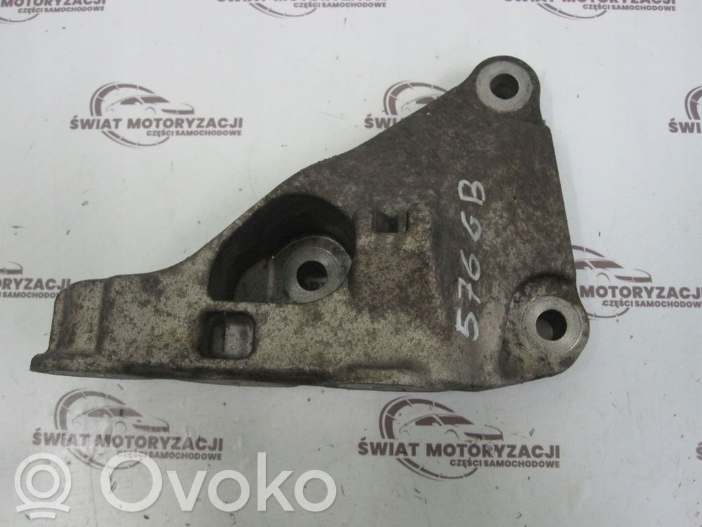 Opel Mokka Engine mount bracket 