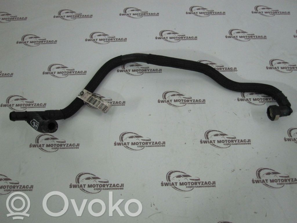 BMW 1 E81 E87 Fuel line pipe 