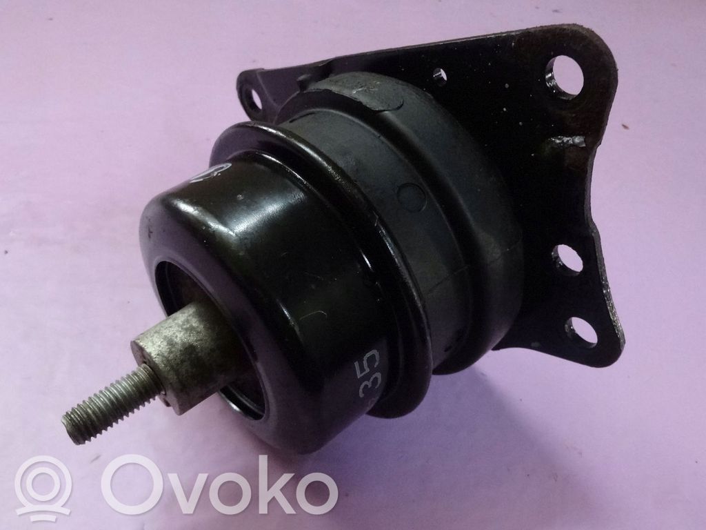 Seat Ibiza IV (6J,6P) Engine mount bracket 