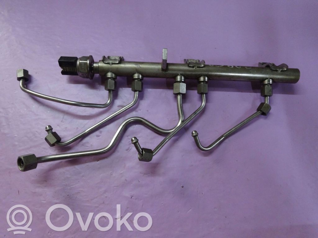 BMW 1 E81 E87 Linea principale tubo carburante 