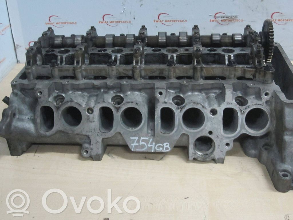 Engine head   7797678