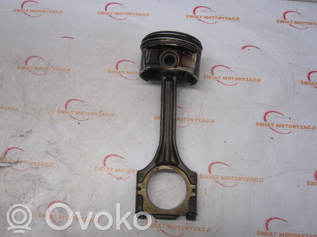 Skoda Fabia Mk2 (5J) Piston with connecting rod 