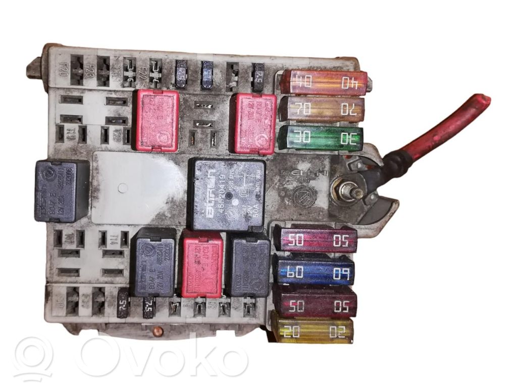 Fiat Punto (188) Modul siguranțe 