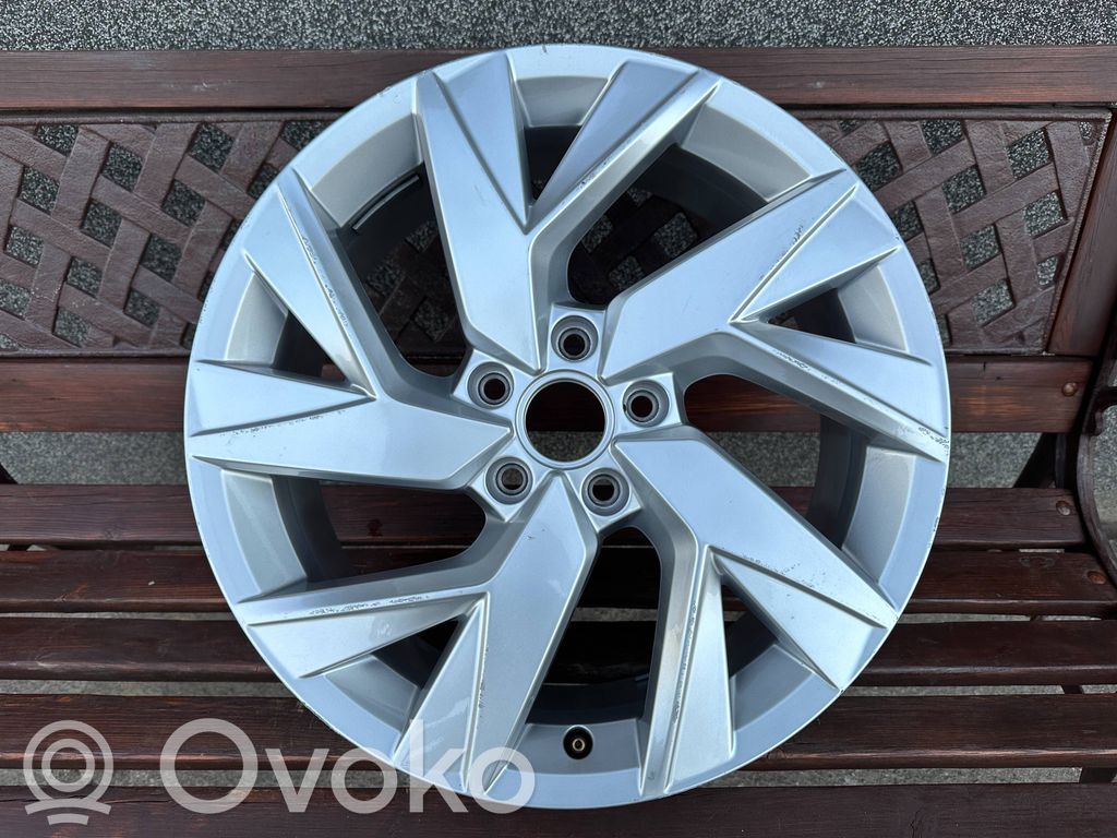Volkswagen Tiguan Felgi aluminiowe R18 