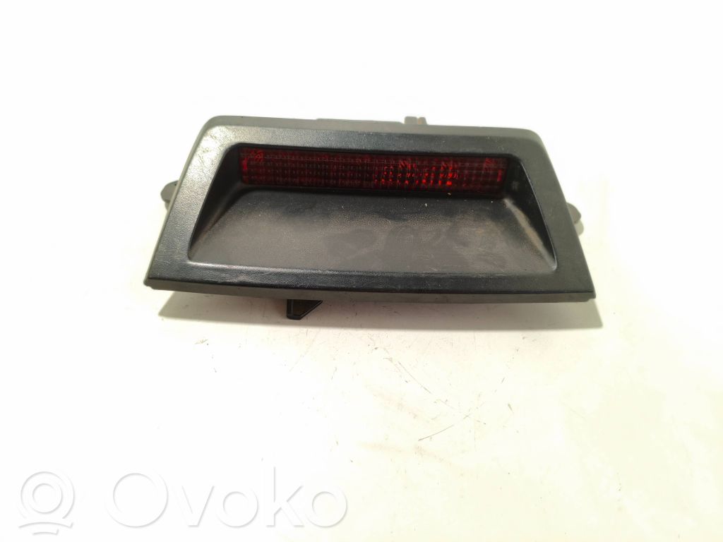 Chrysler 300 - 300C Third/center stoplight 