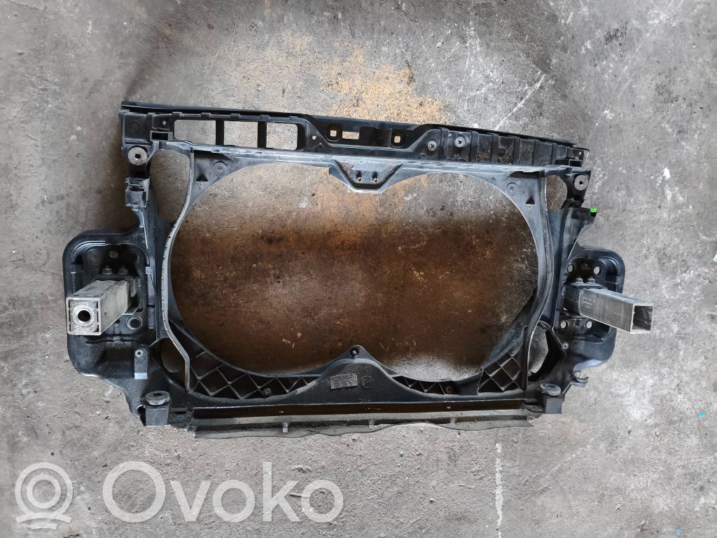 Audi A6 S6 C6 4F Radiatoru panelis 