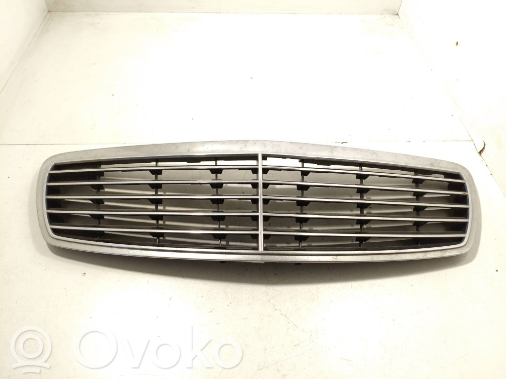 Mercedes-Benz E W211 Front grill 