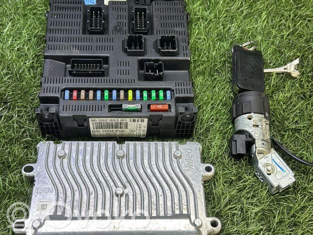 Citroen C2 Engine ECU kit and lock set 