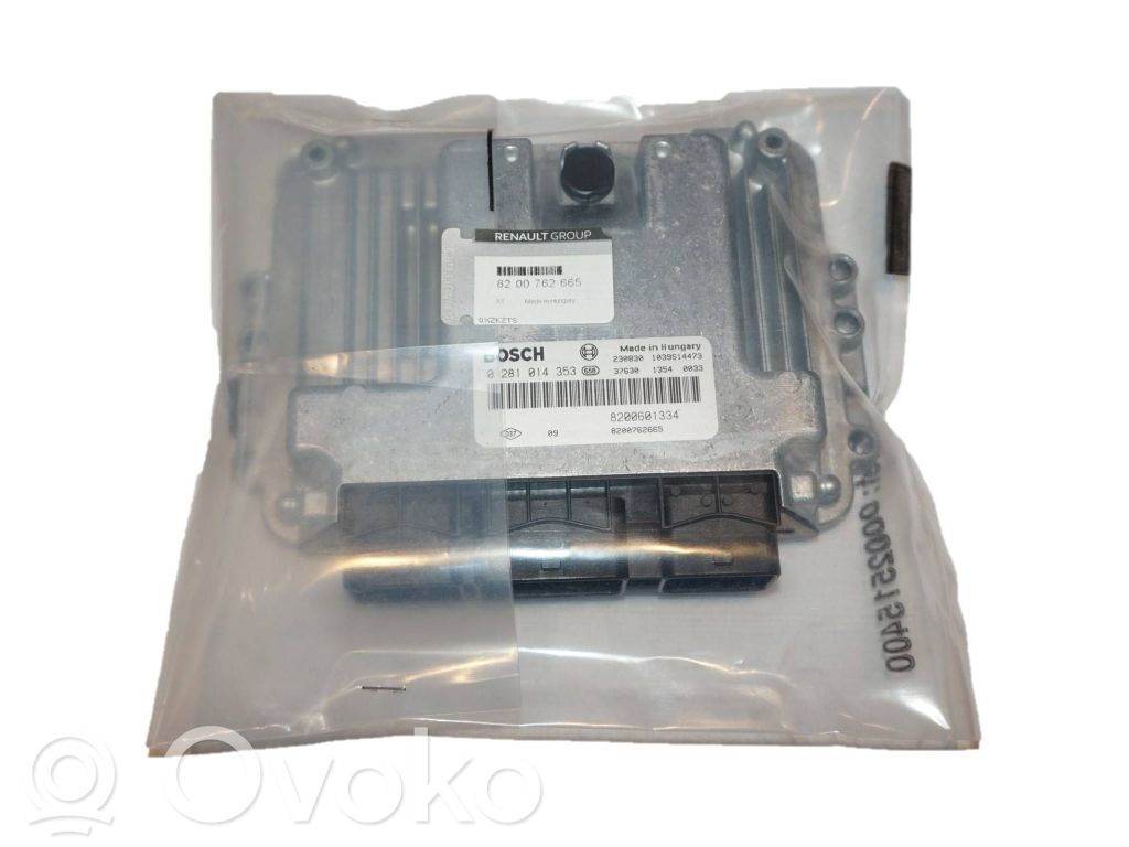 Renault Megane II Engine control unit/module 