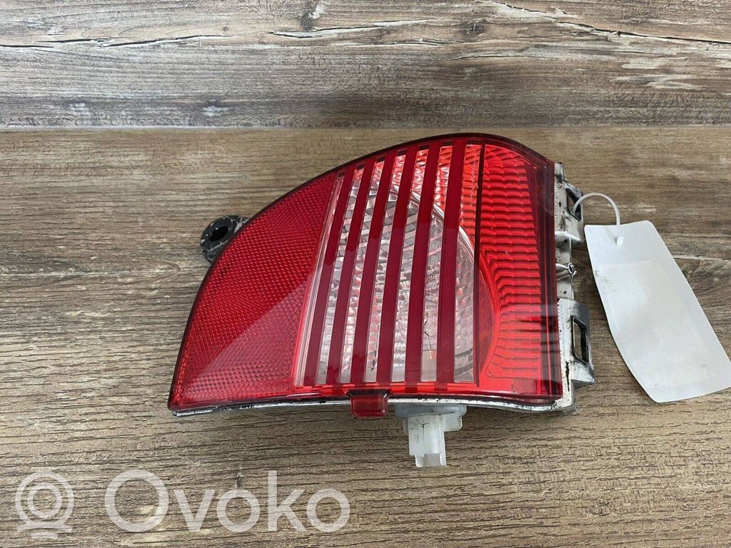Peugeot 2008 I Rear fog light 
