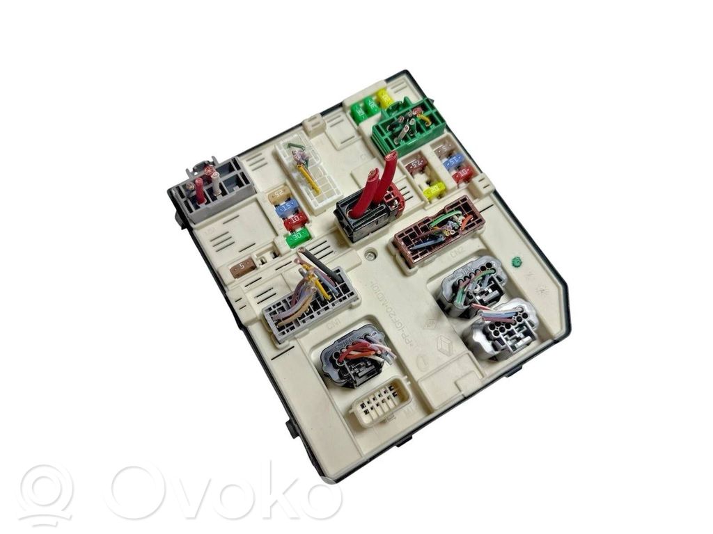 Renault Megane III Fuse module 