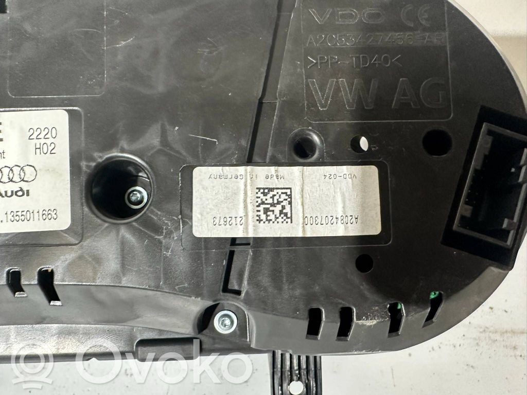 Licznik / Prędkościomierz   781EDWESV,1355011663,8V0920860E