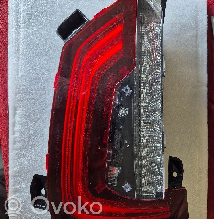 Rear/tail lights set