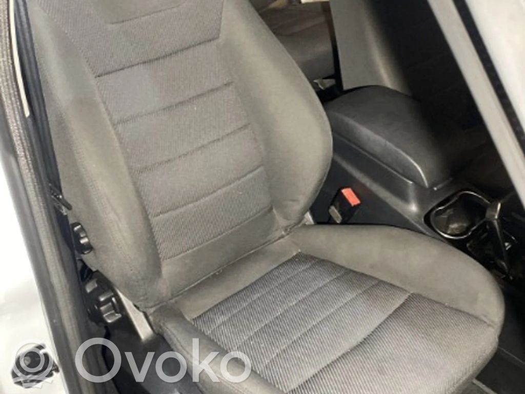 Ford S-MAX Etumatkustajan istuin 