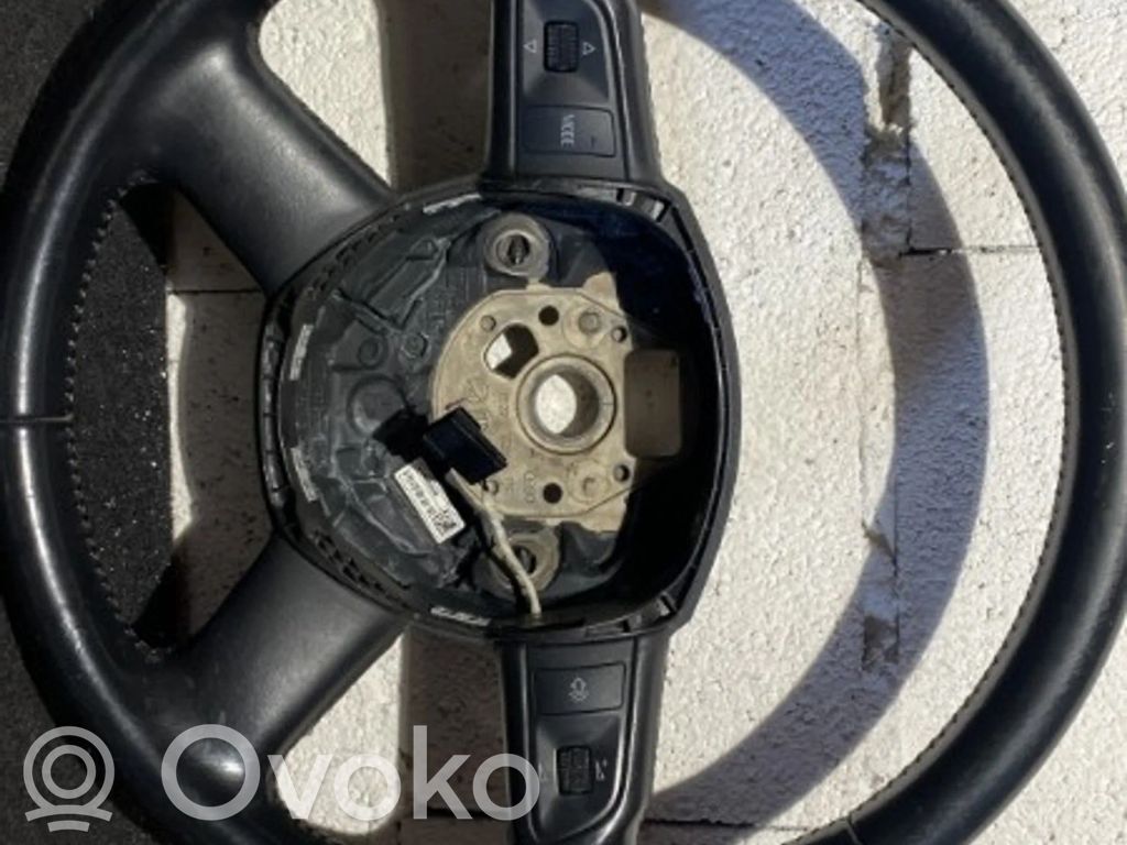 Audi A6 S6 C6 4F Ohjauspyörä 