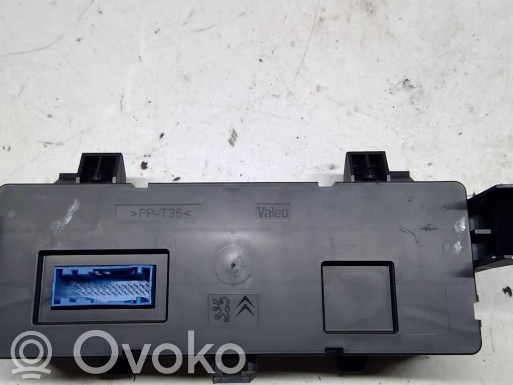 Citroen C3 Pluriel Climate control unit 