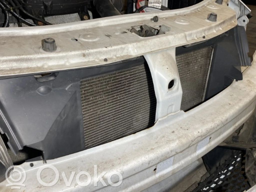 Dacia Sandero Chłodnica 