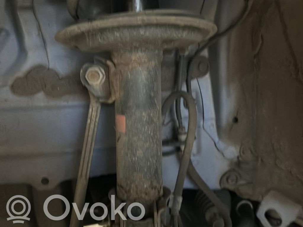 Toyota Yaris Ansamblu amortizor cu arc față 