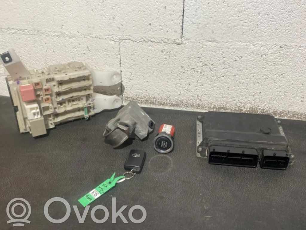 Toyota Auris 150 Engine ECU kit and lock set 