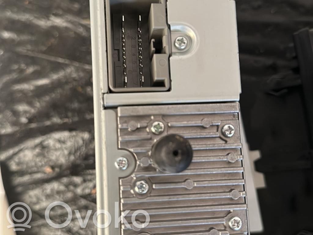 Volvo V50 Radio/CD/DVD/GPS head unit 
