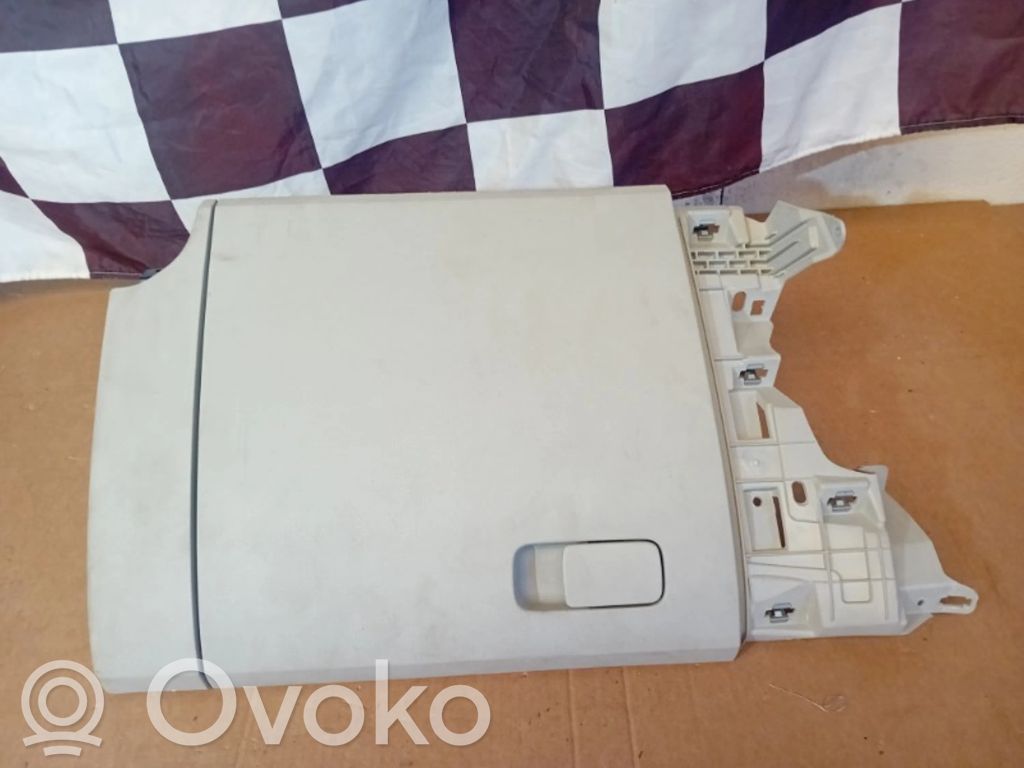 Volkswagen Up Juego guantera 