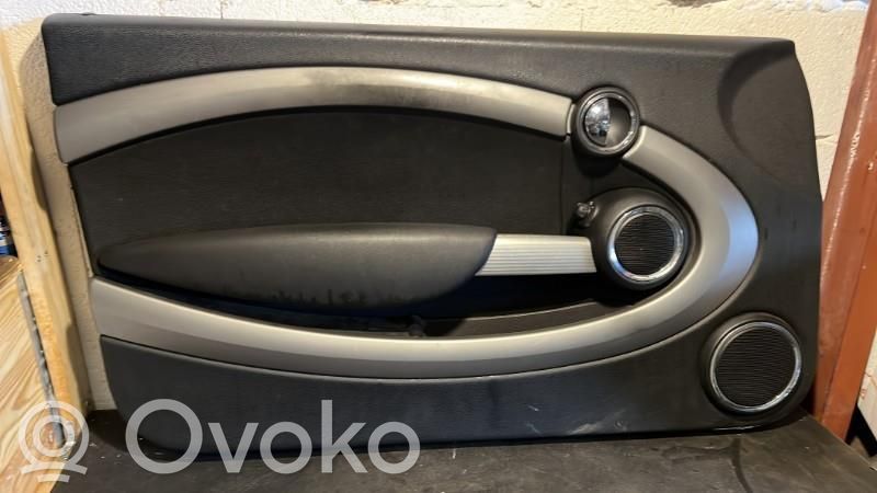 Mini One - Cooper R56 Priekšējo durvju apdare 