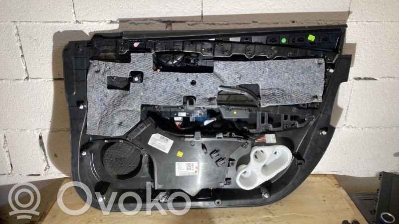 Renault Talisman Revestimiento de puerta delantera 