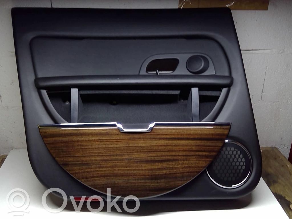 Citroen C6 Moldura del tarjetero de la puerta trasera 