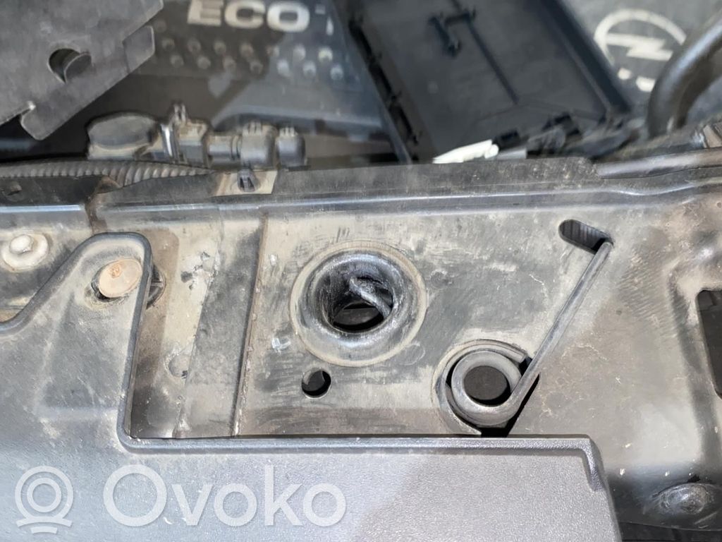 Opel Corsa D Engine bonnet/hood lock/catch 