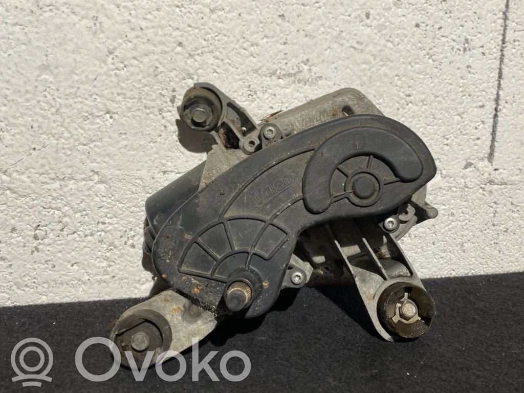 Peugeot RCZ Silniczek wycieraczek szyby przedniej / czołowej 