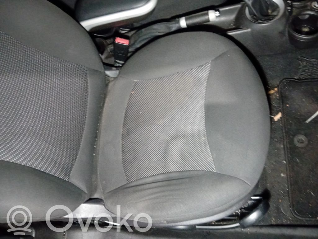 Mini One - Cooper R56 Etumatkustajan istuin 