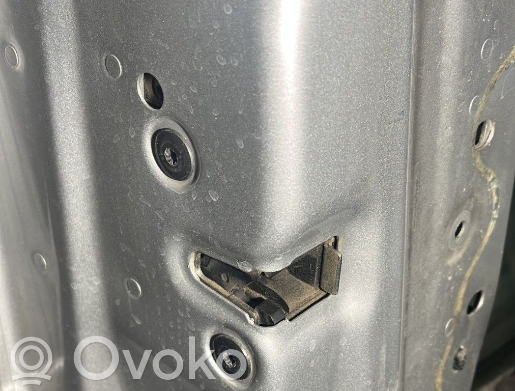 Etuoven lukko