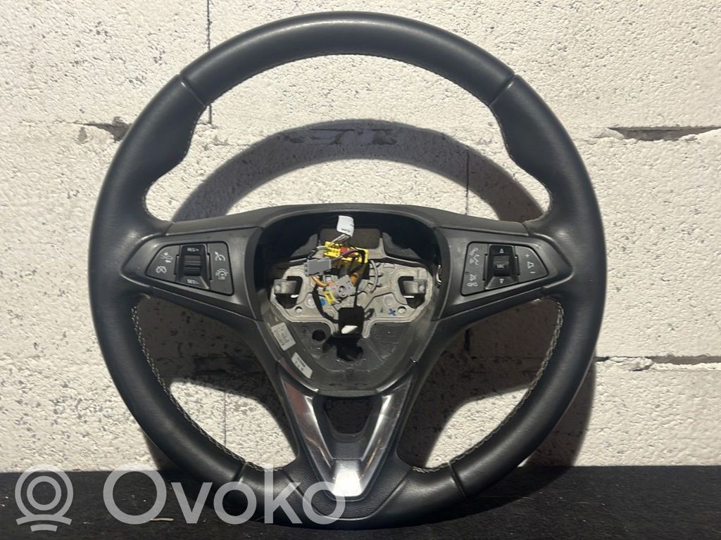 Opel Astra K Ohjauspyörä 