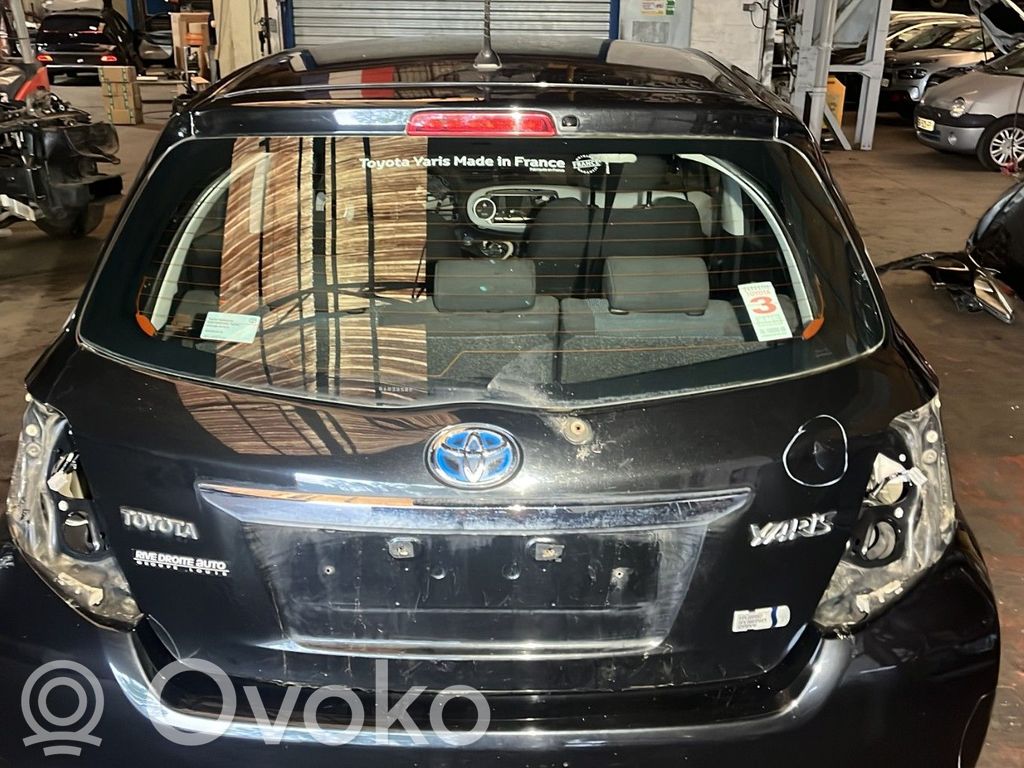 Toyota Yaris Tylna klapa bagażnika 