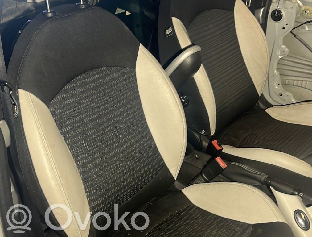 Mini One - Cooper R56 Etumatkustajan istuin 