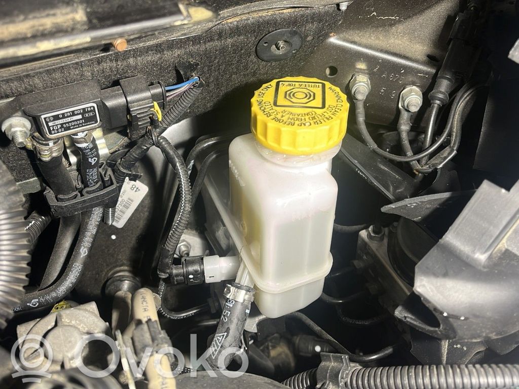 Fiat Bravo Pääjarrusylinteri 