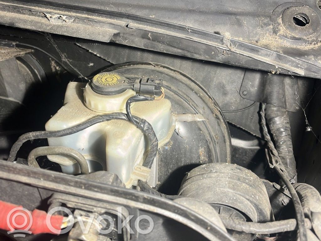 BMW X5 E53 Jarrutehostin 
