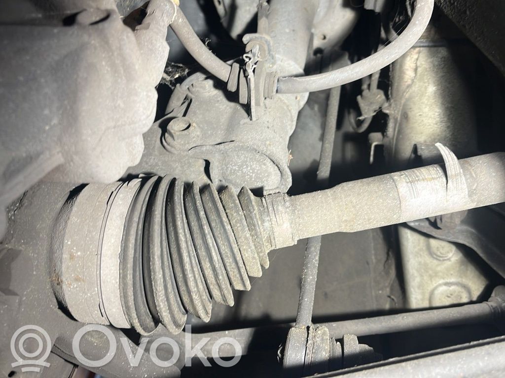Fiat Grande Punto Priekinis pusašis 