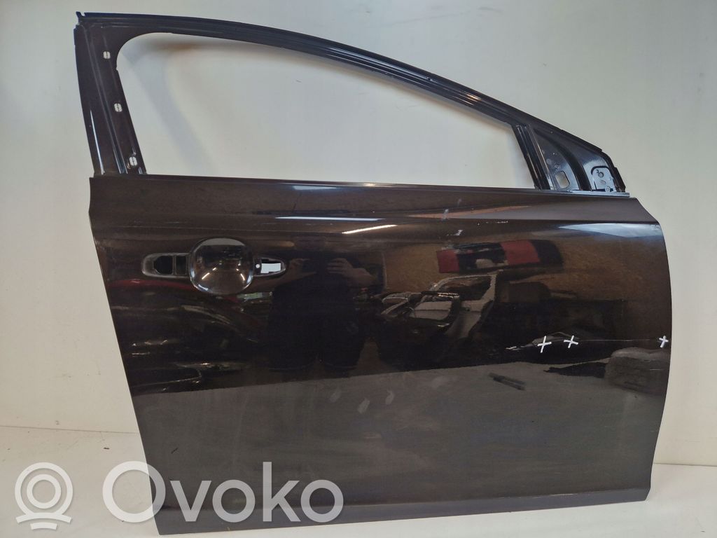 Volvo V40 Aizmugurējās durvis 