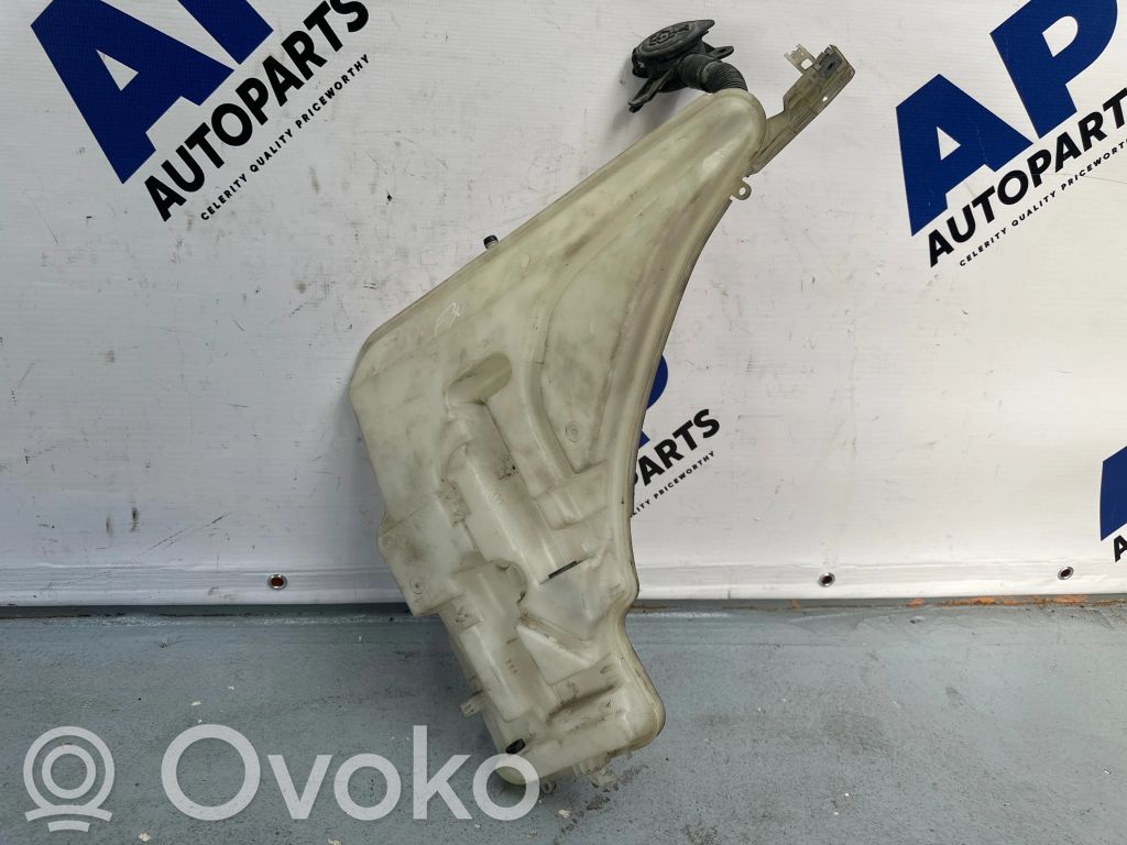 BMW 3 F30 F35 F31 Windshield washer fluid reservoir/tank 