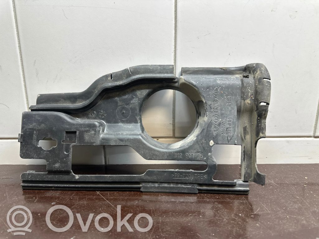 Volvo S60 Radiatoriaus oro nukreipėjas (-ai) 