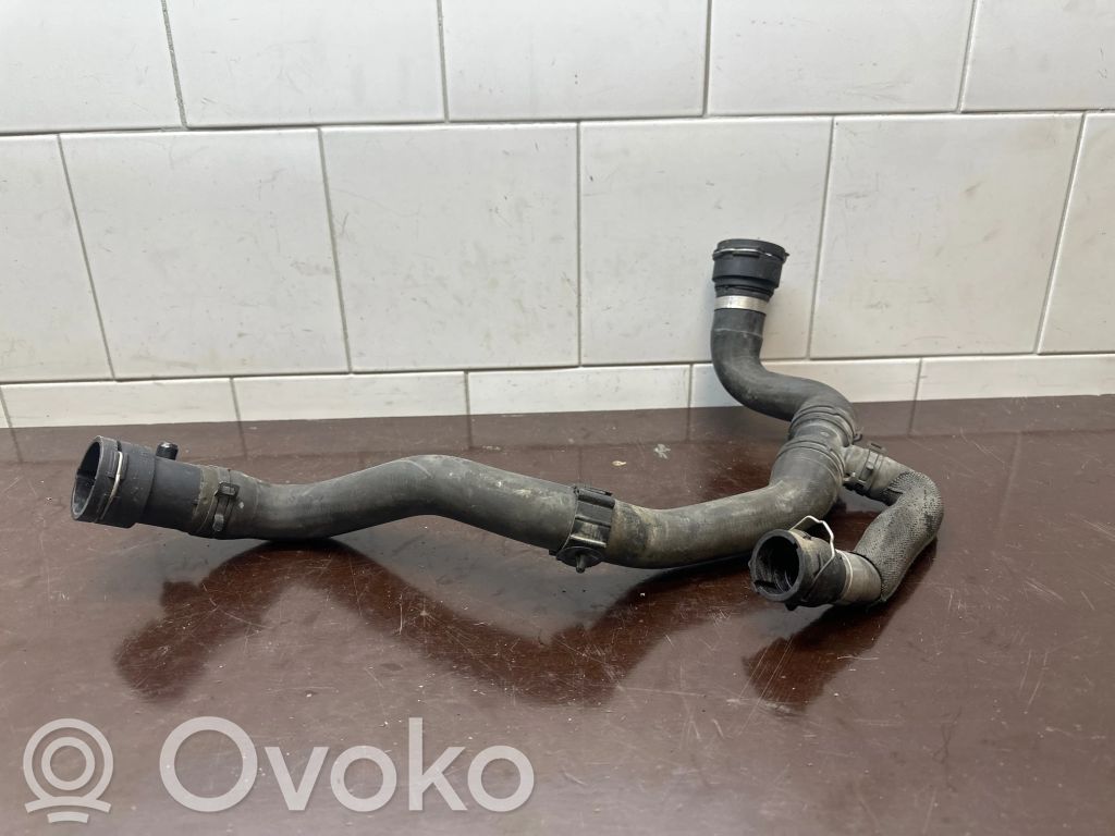 Audi A4 S4 B8 8K Engine coolant pipe/hose 