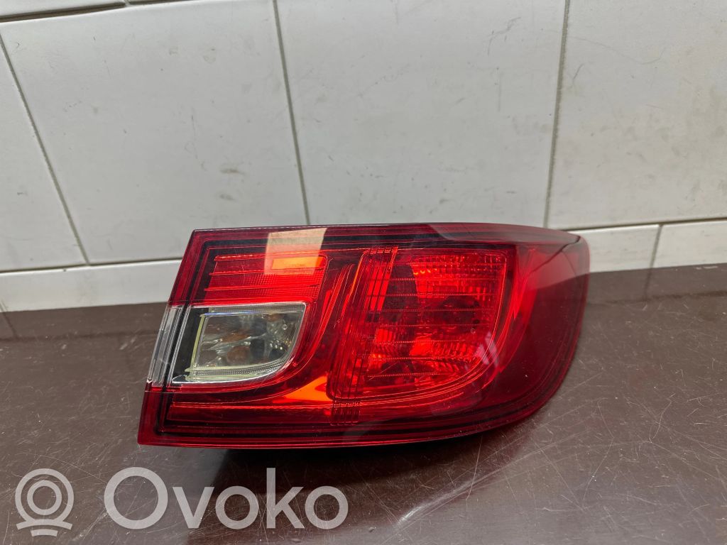 Renault Clio IV Lampa tylna 