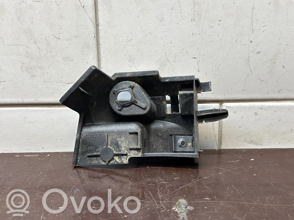 Front bumper mounting bracket   31214662
