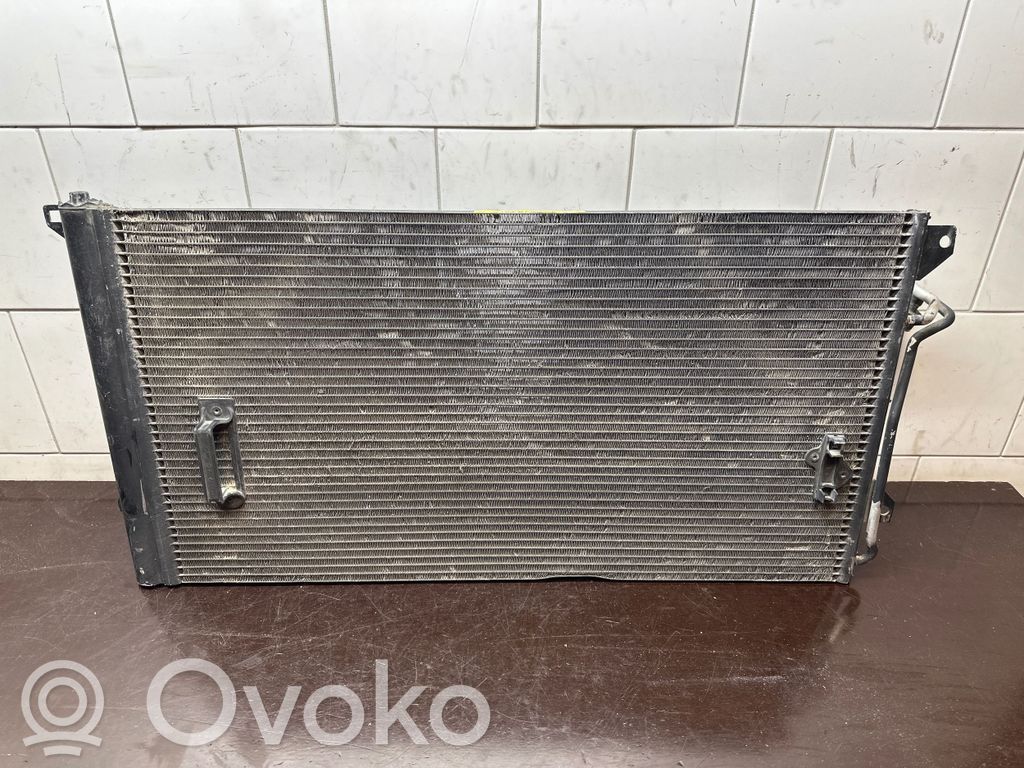 Audi Q7 4L Skraplacz / Chłodnica klimatyzacji 