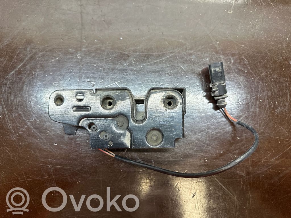 Audi Q7 4L Engine bonnet/hood lock/catch 