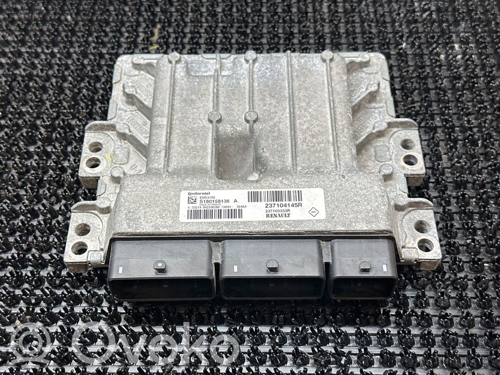 Renault Clio IV Engine control unit/module 