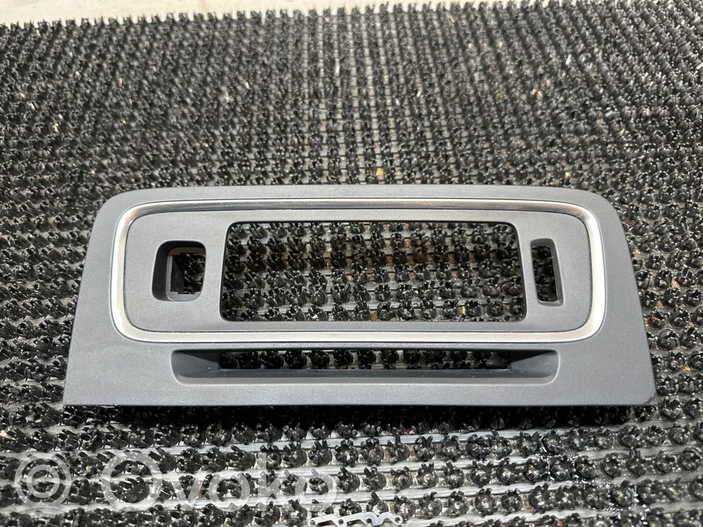 Volvo V60 Rejilla de ventilación central del panel 