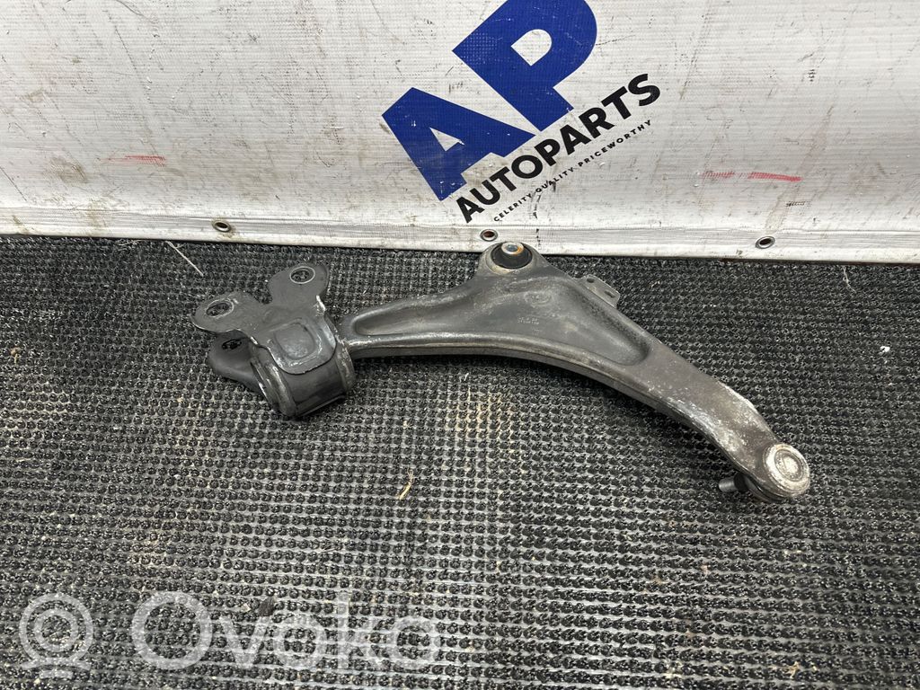 Volvo V60 Braccio di controllo sospensione anteriore inferiore/braccio oscillante 