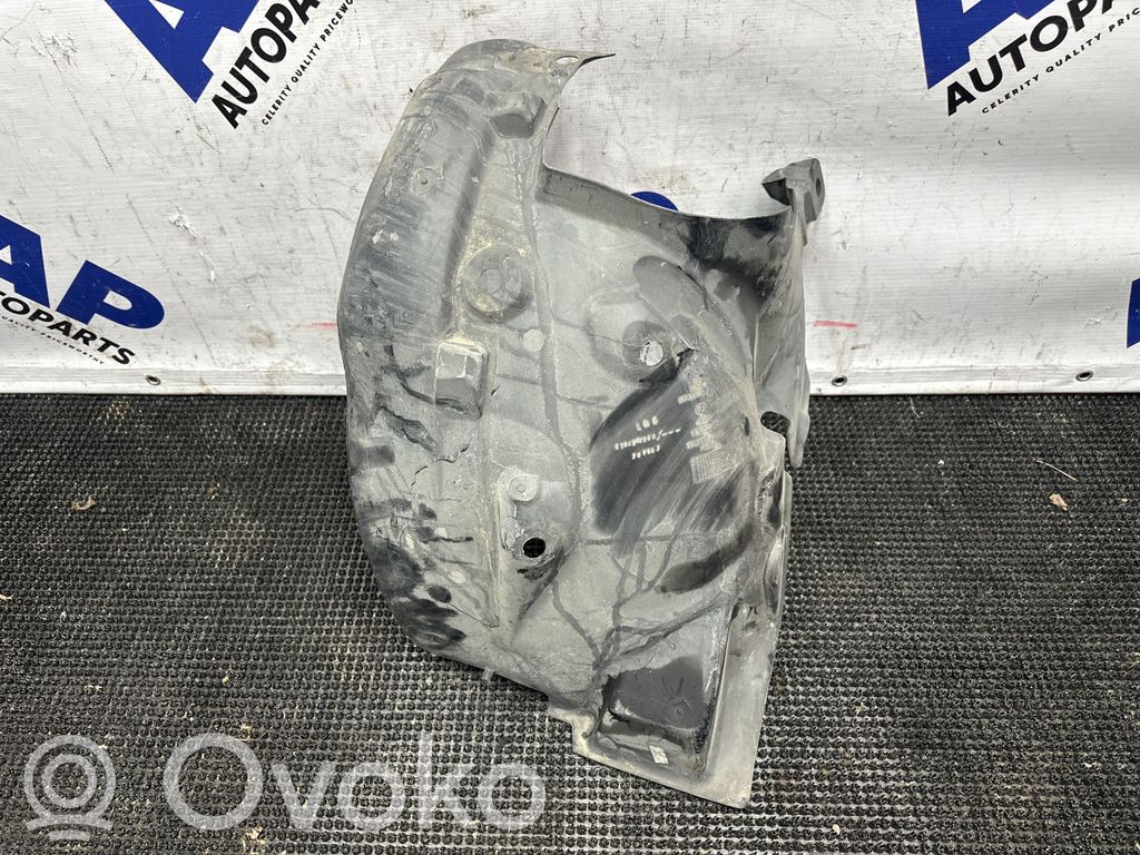 Renault Clio IV Nadkole przednie 
